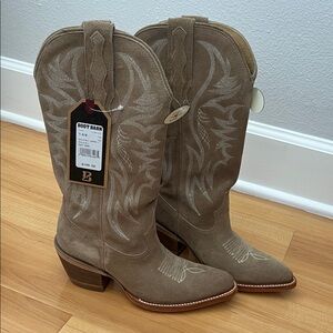 Idyllwind CHARMED LIFE TAN SUEDE WESTERN BOOTS - ROUND TOE